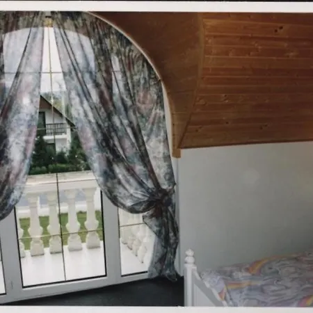 Kings Apartment *
