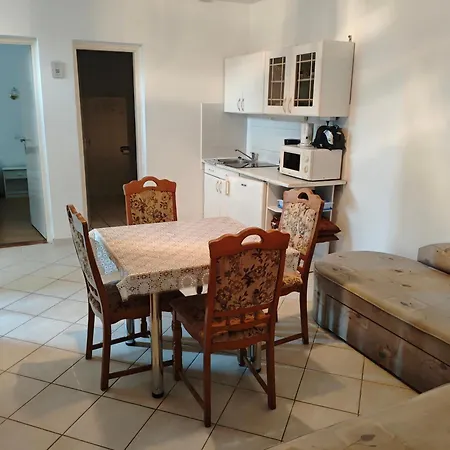 Apartment Kings Gyenesdias